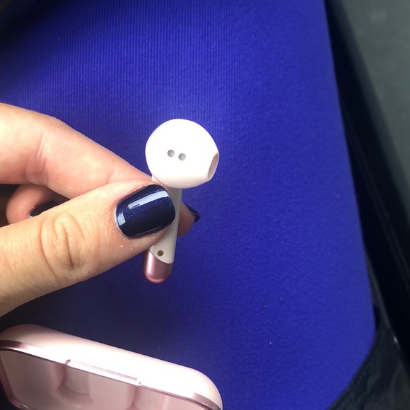 Happy Plugs ear plugs. wireless/Bluetooth earphone - Picture 3 of 4